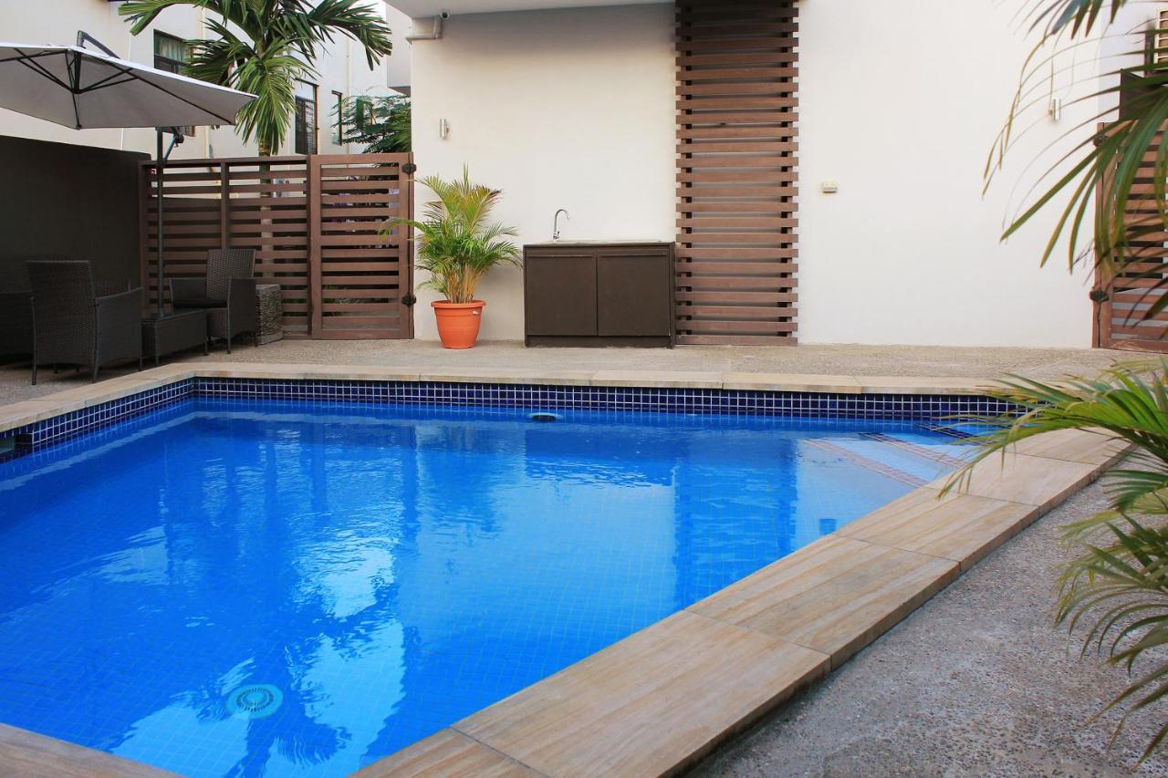 Greystone Apartments Nadi Exteriör bild